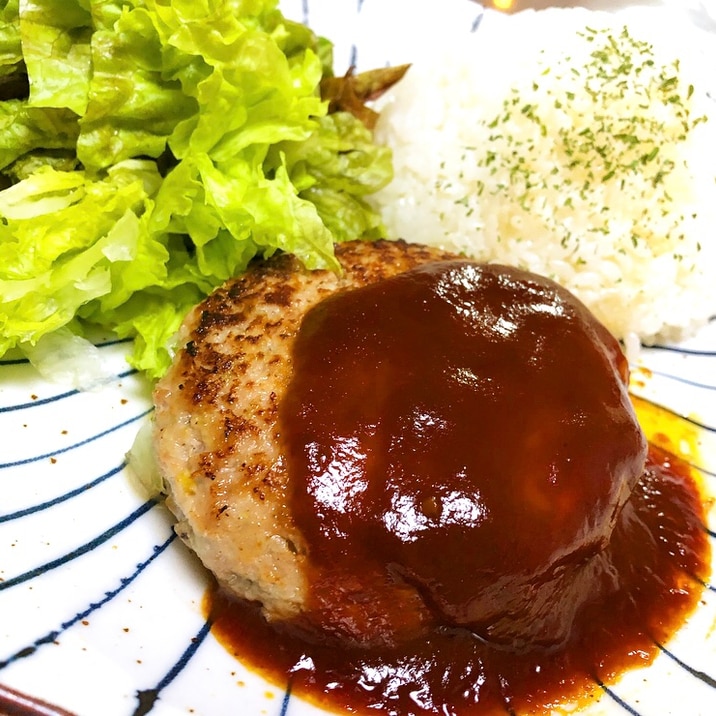 お肉少なめ玉ねぎ多め⭐️柔らかハンバーグ